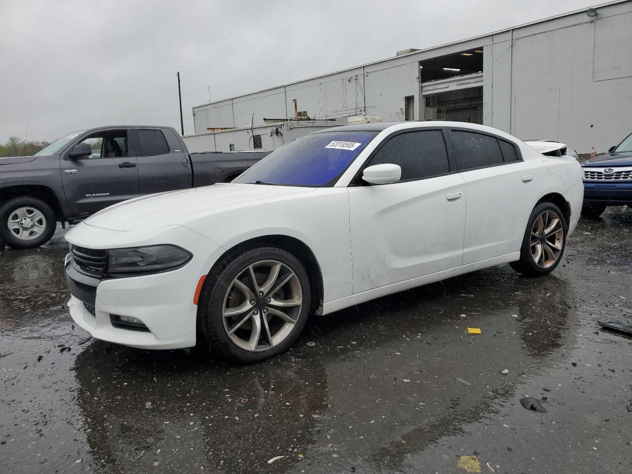 DODGE CHARGER R/ 2015