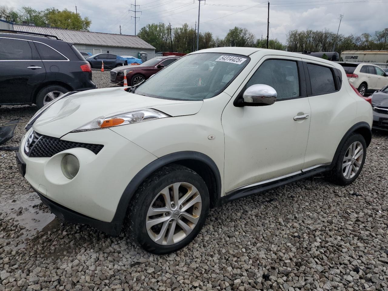 NISSAN JUKE S 2011