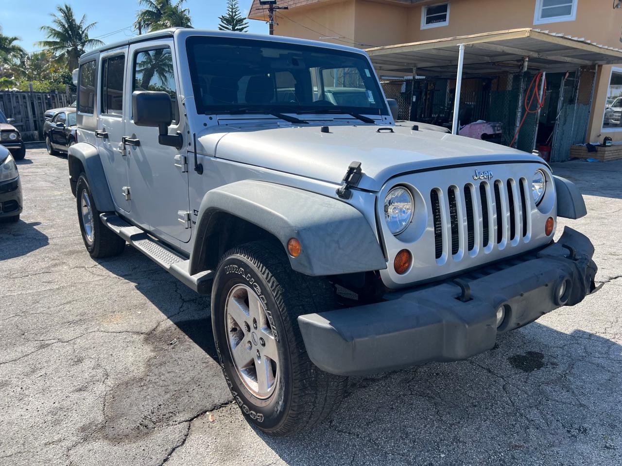 JEEP WRANGLER U 2012