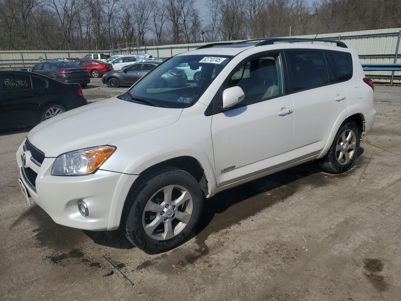 TOYOTA RAV4 LIMIT 2012