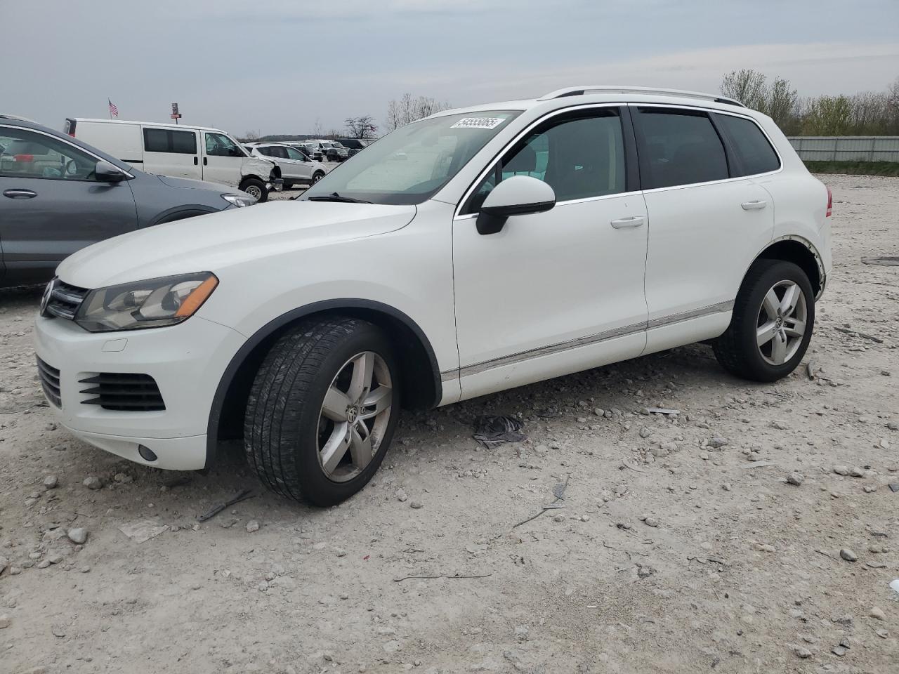 VOLKSWAGEN TOUAREG V6 2014