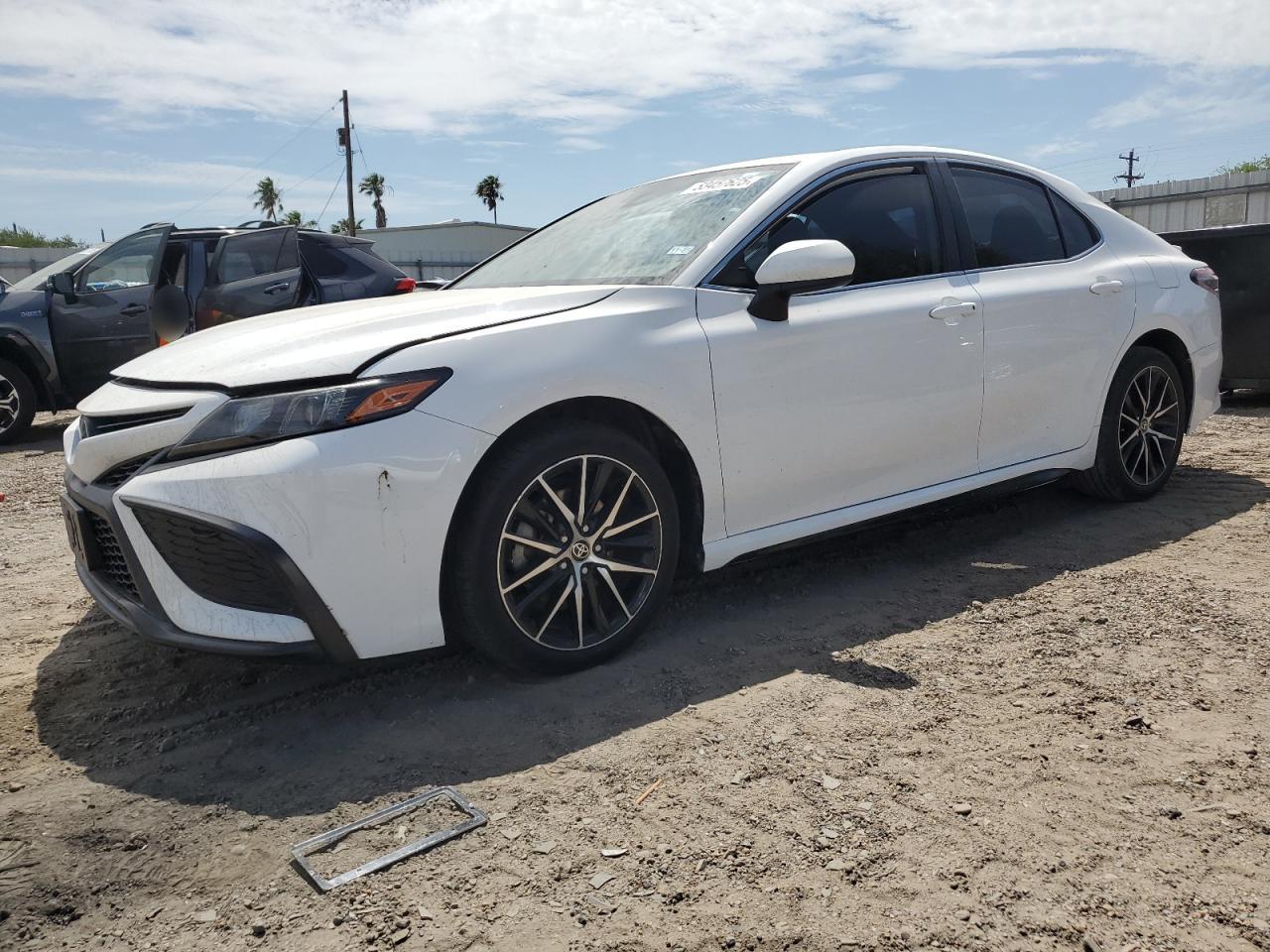 TOYOTA CAMRY SE 2021