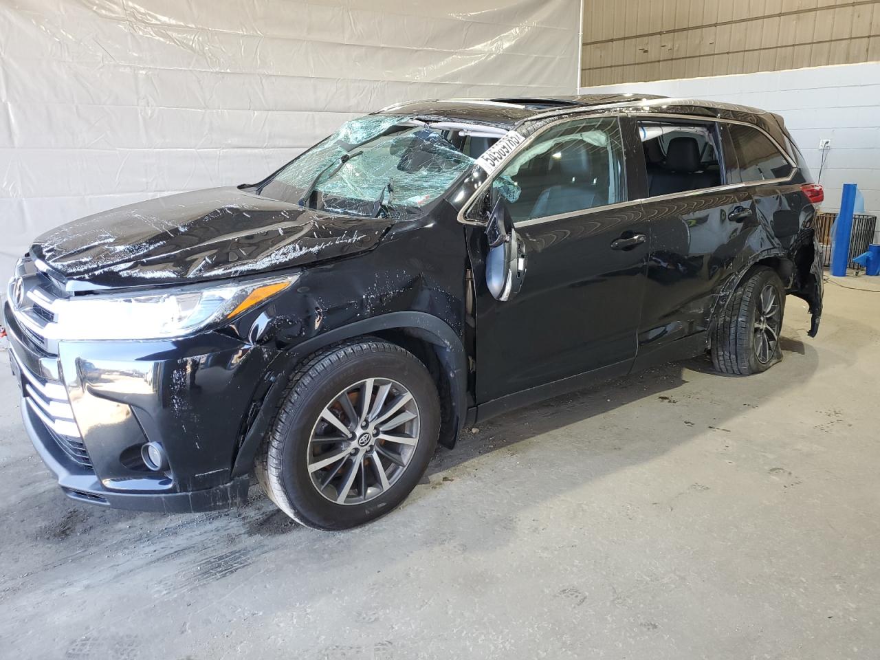 TOYOTA HIGHLANDER 2019