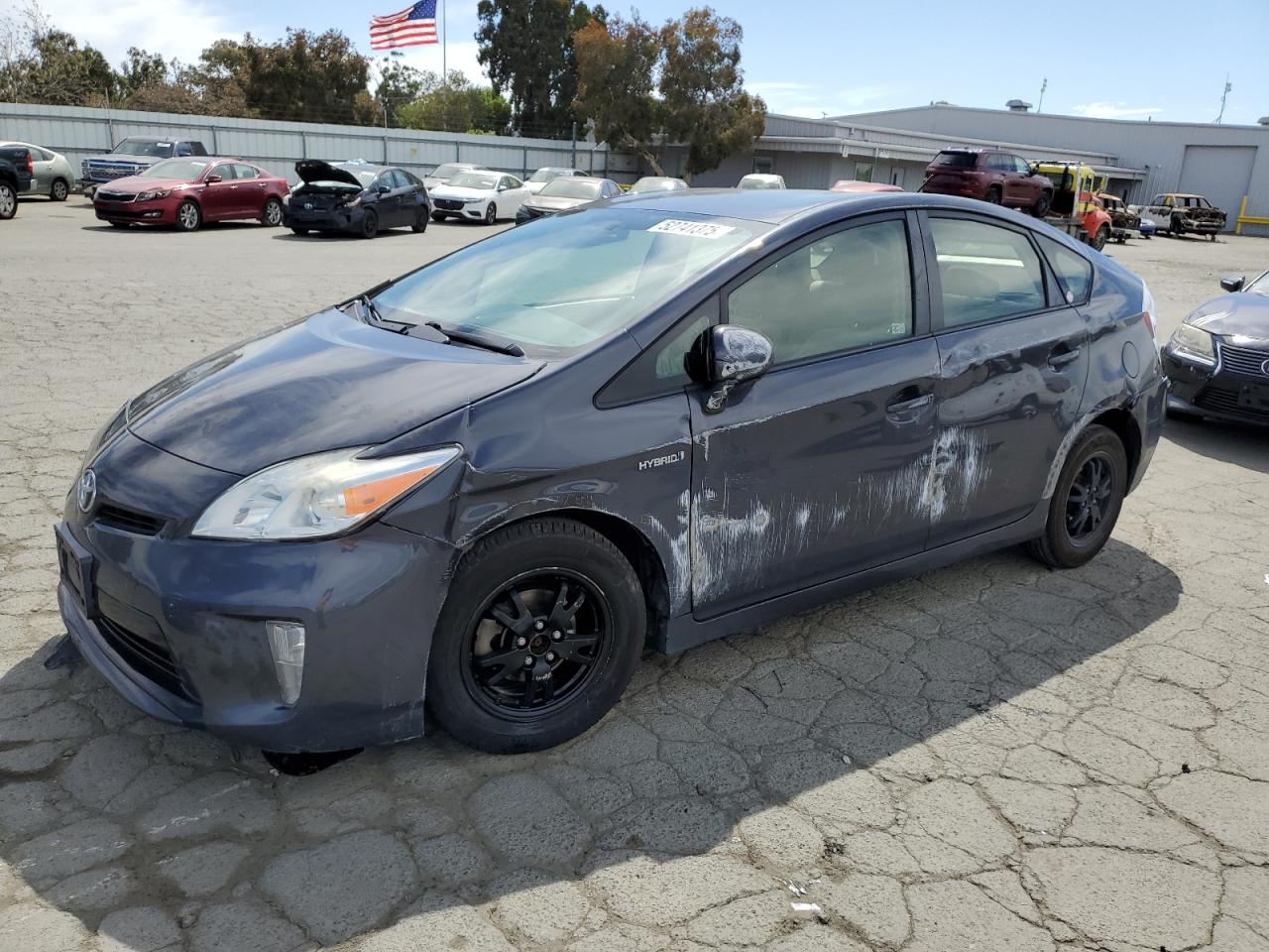 TOYOTA PRIUS 2014