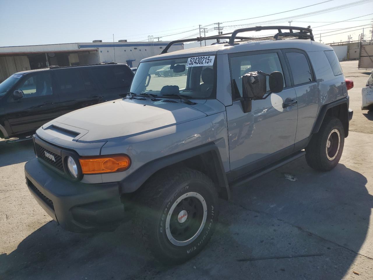 TOYOTA FJ CRUISER 2013