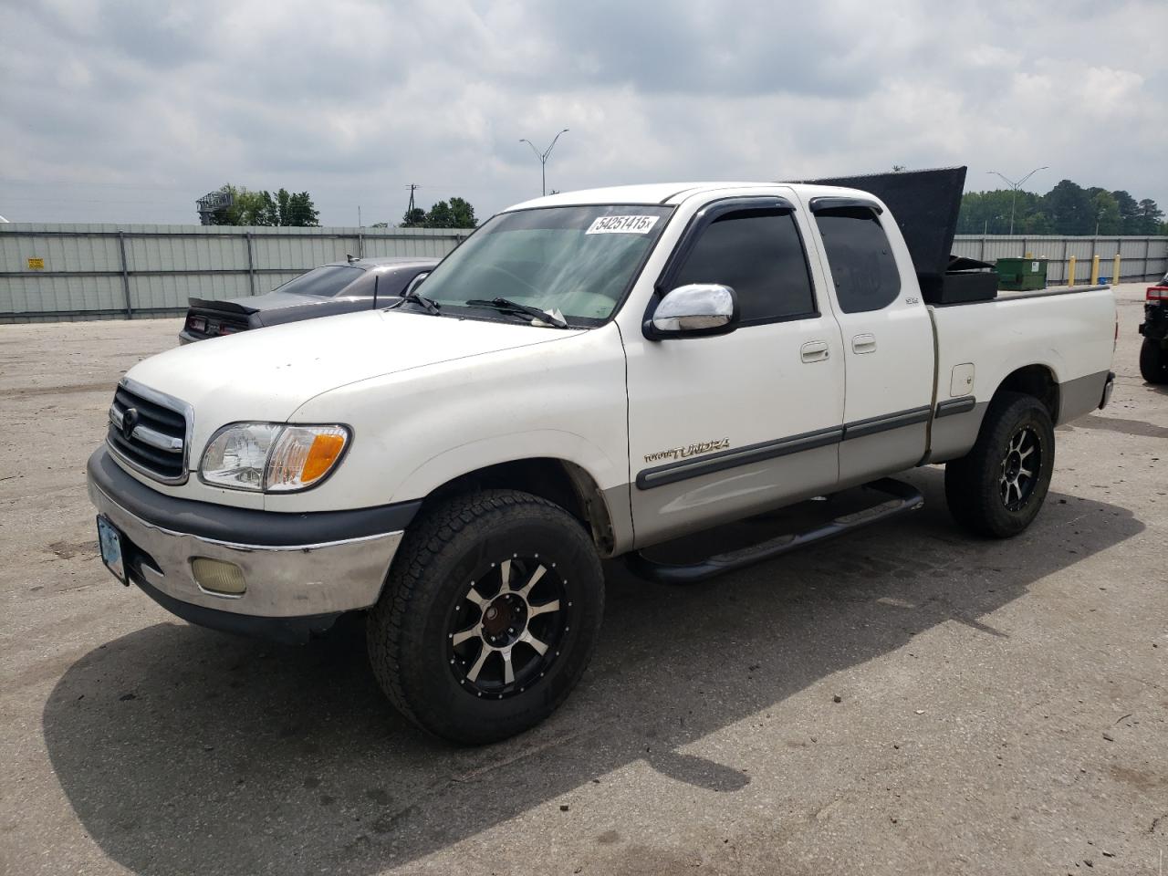 TOYOTA TUNDRA ACC 2002