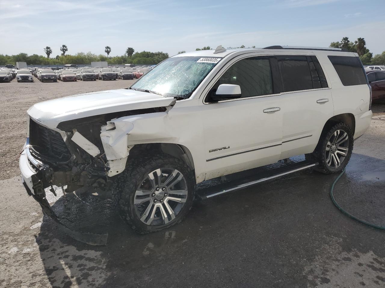 GMC YUKON DENA 2017