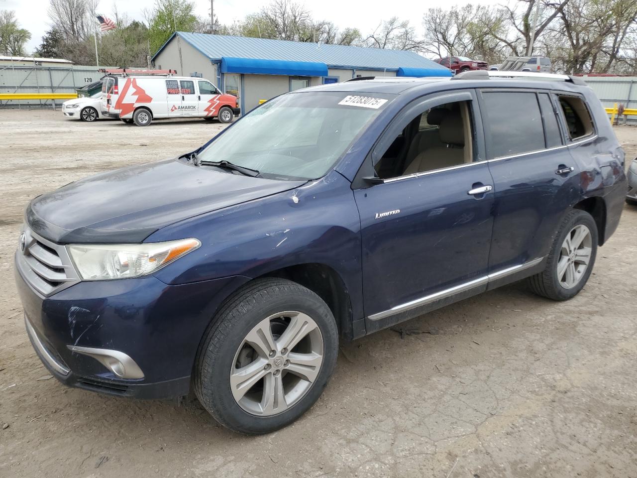 TOYOTA HIGHLANDER 2013