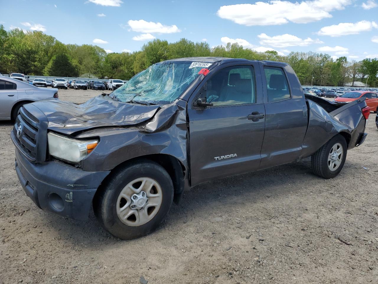 TOYOTA TUNDRA DOU 2013