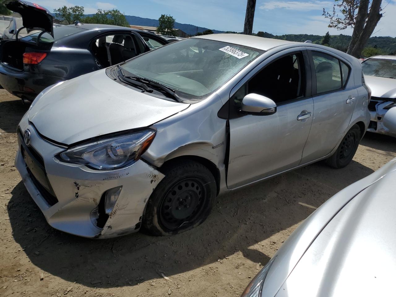 TOYOTA PRIUS C 2016
