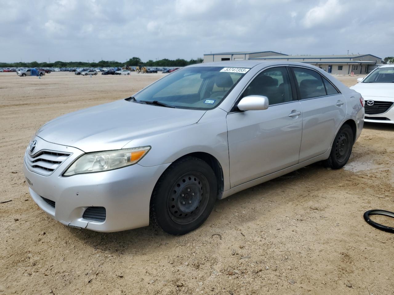 TOYOTA CAMRY BASE 2011