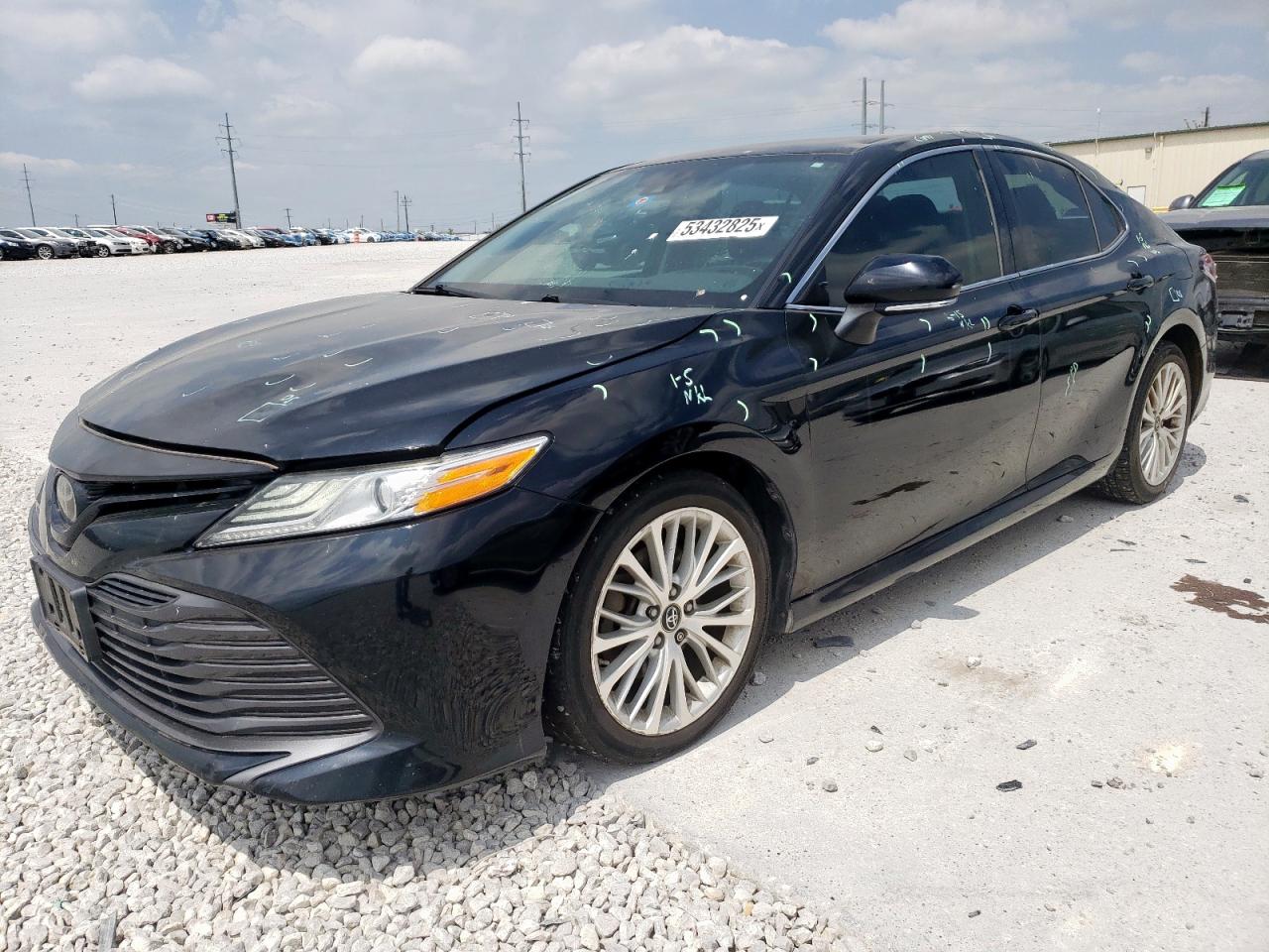 TOYOTA CAMRY L 2019