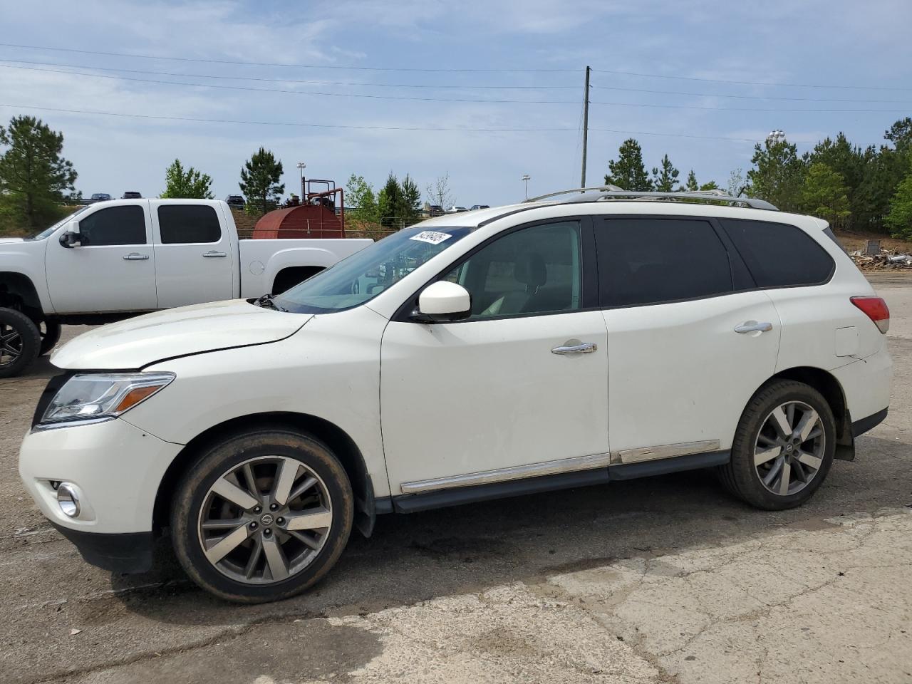 NISSAN PATHFINDER 2013