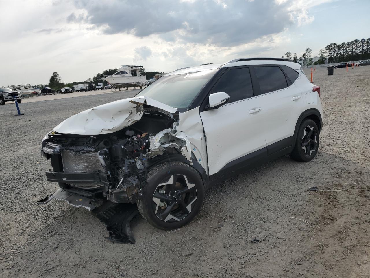 KIA SELTOS EX 2024