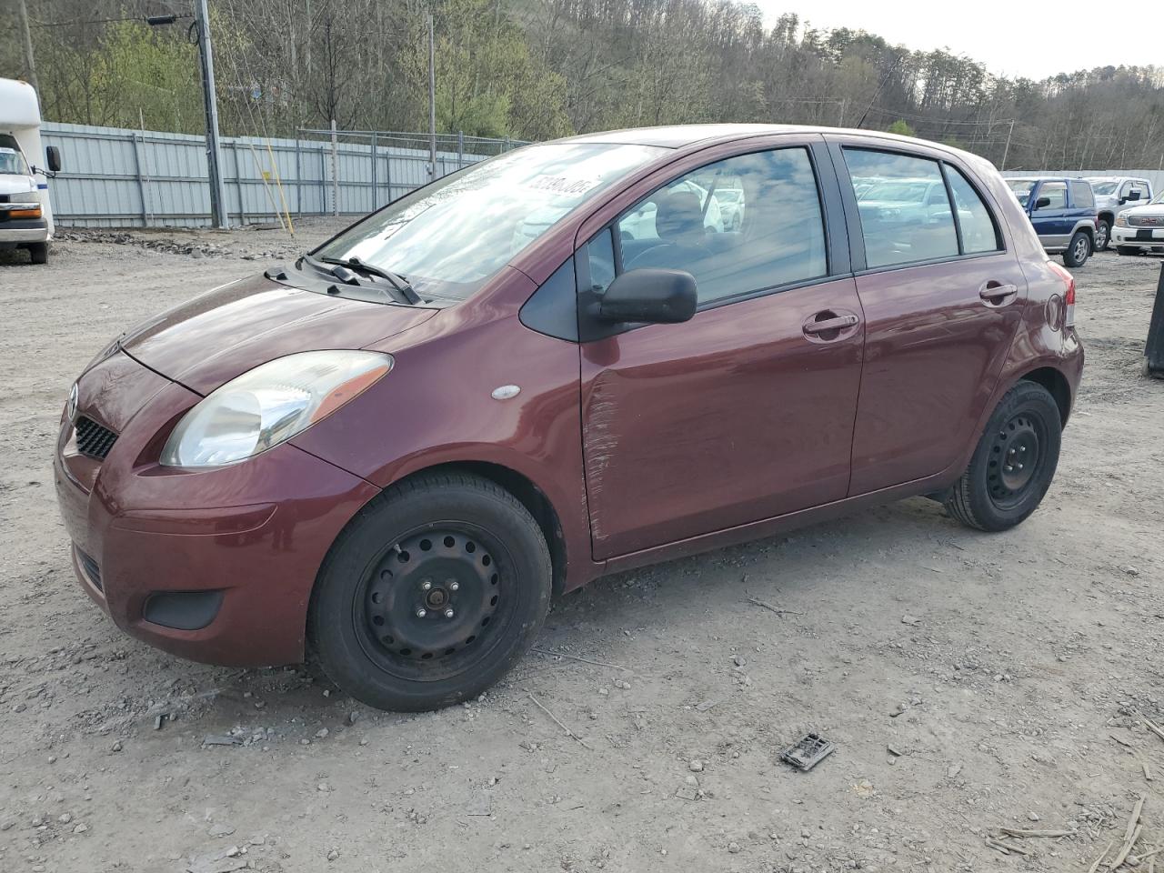 TOYOTA YARIS 2009