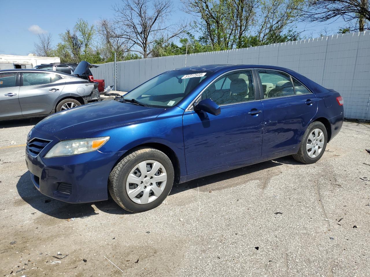 TOYOTA CAMRY BASE 2010