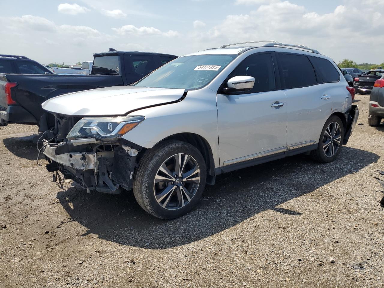 NISSAN PATHFINDER 2018