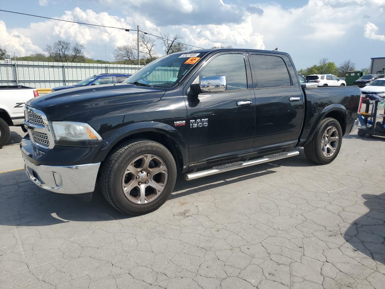 RAM 1500 LARAM 2013