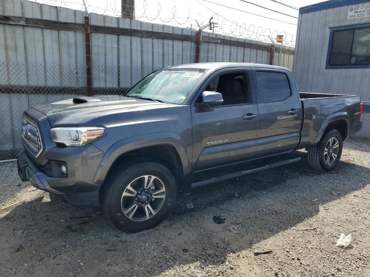 TOYOTA TACOMA DOU 2016