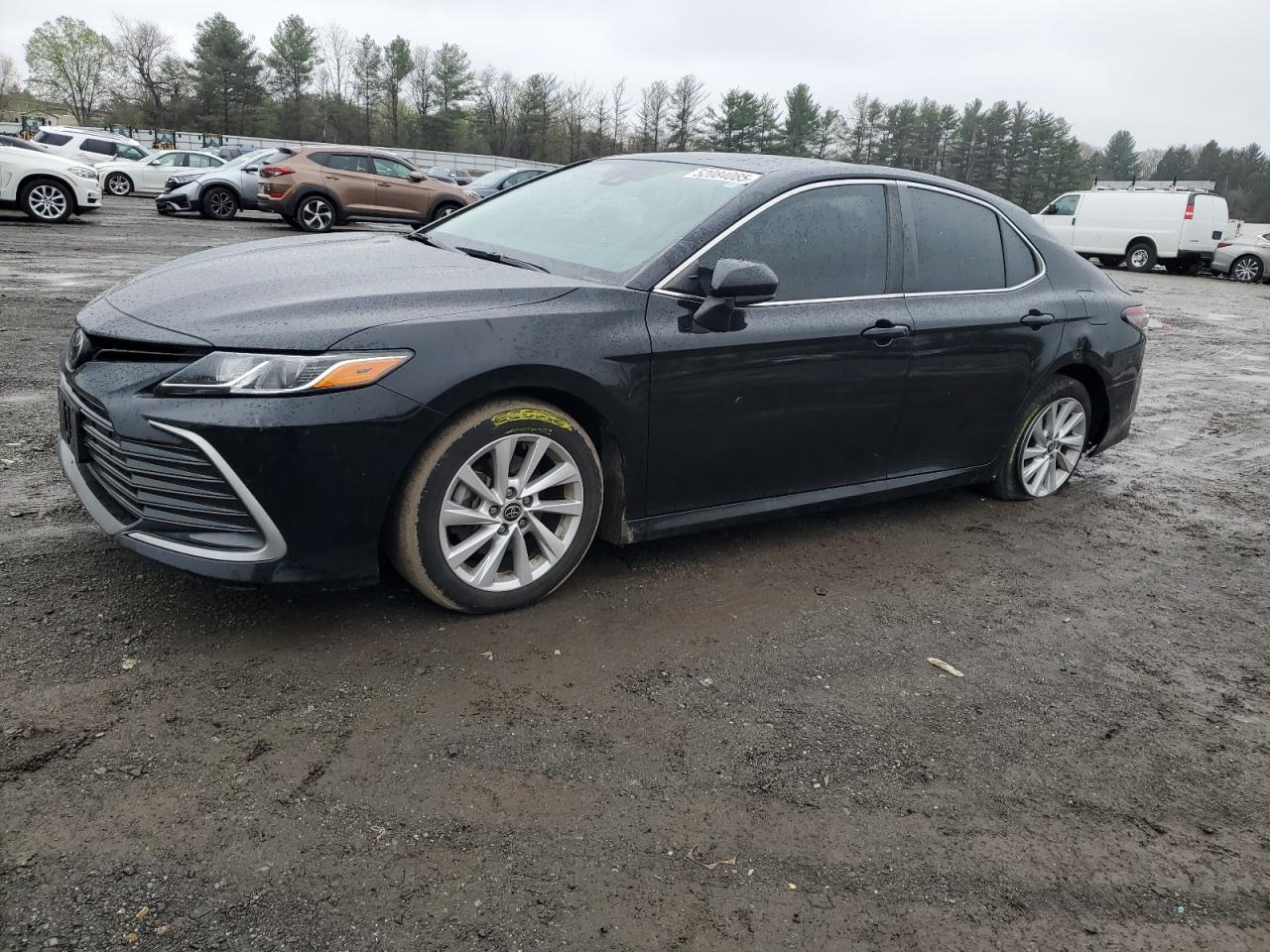 TOYOTA CAMRY LE 2022