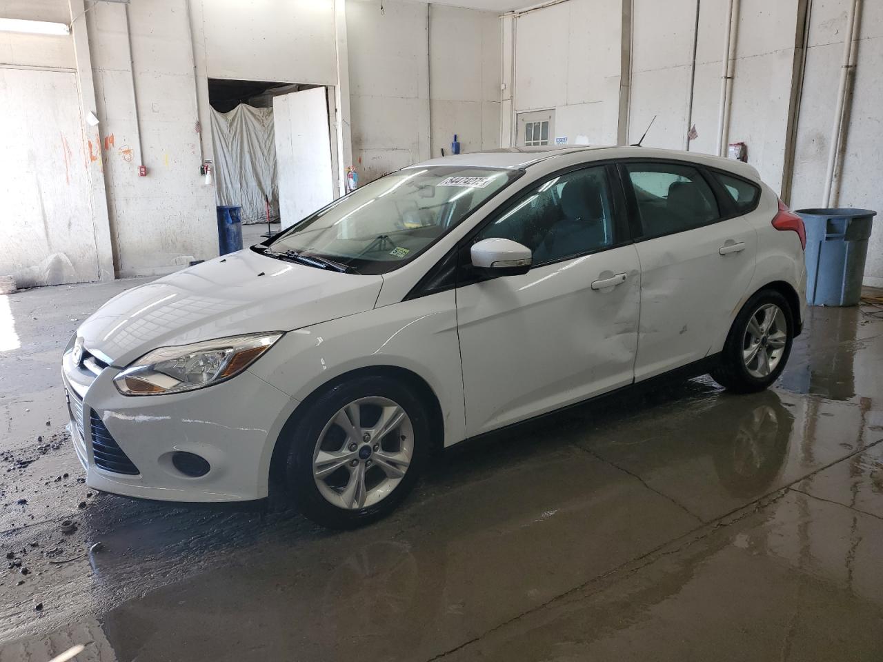FORD FOCUS SE 2014