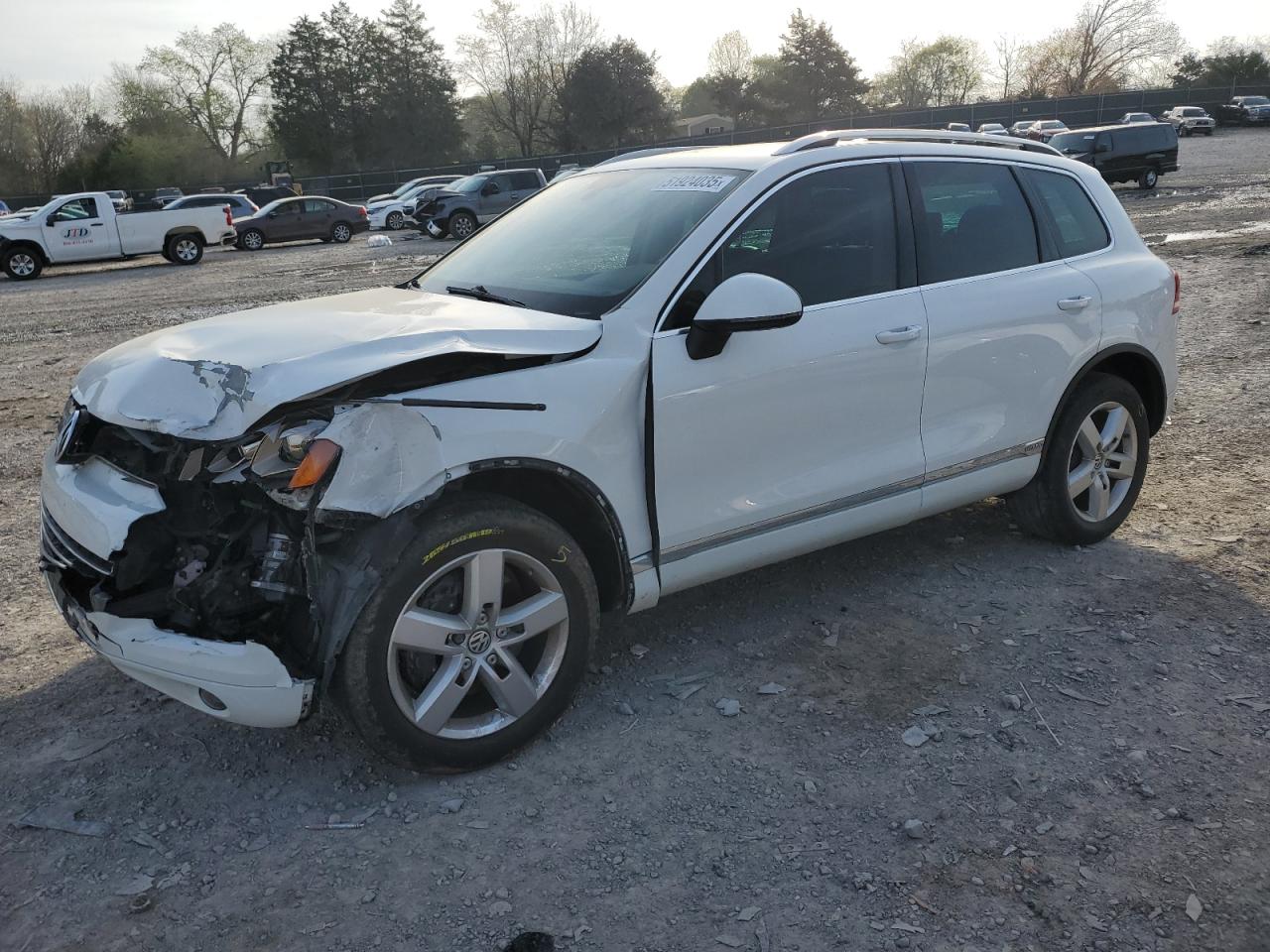 VOLKSWAGEN TOUAREG HY 2012
