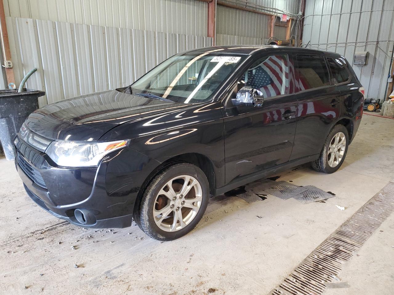 MITSUBISHI OUTLANDER 2014