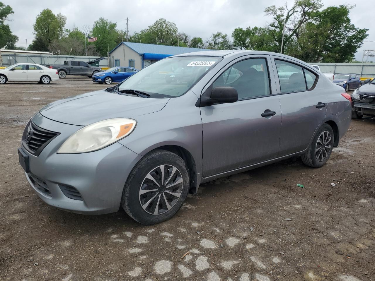 NISSAN VERSA 2014