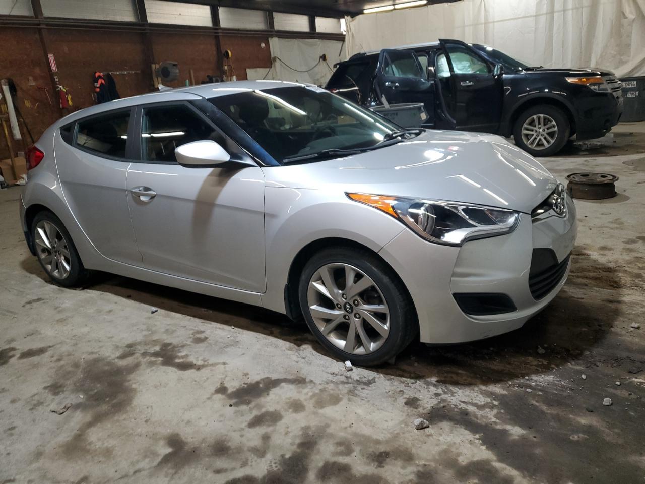 HYUNDAI VELOSTER 2016