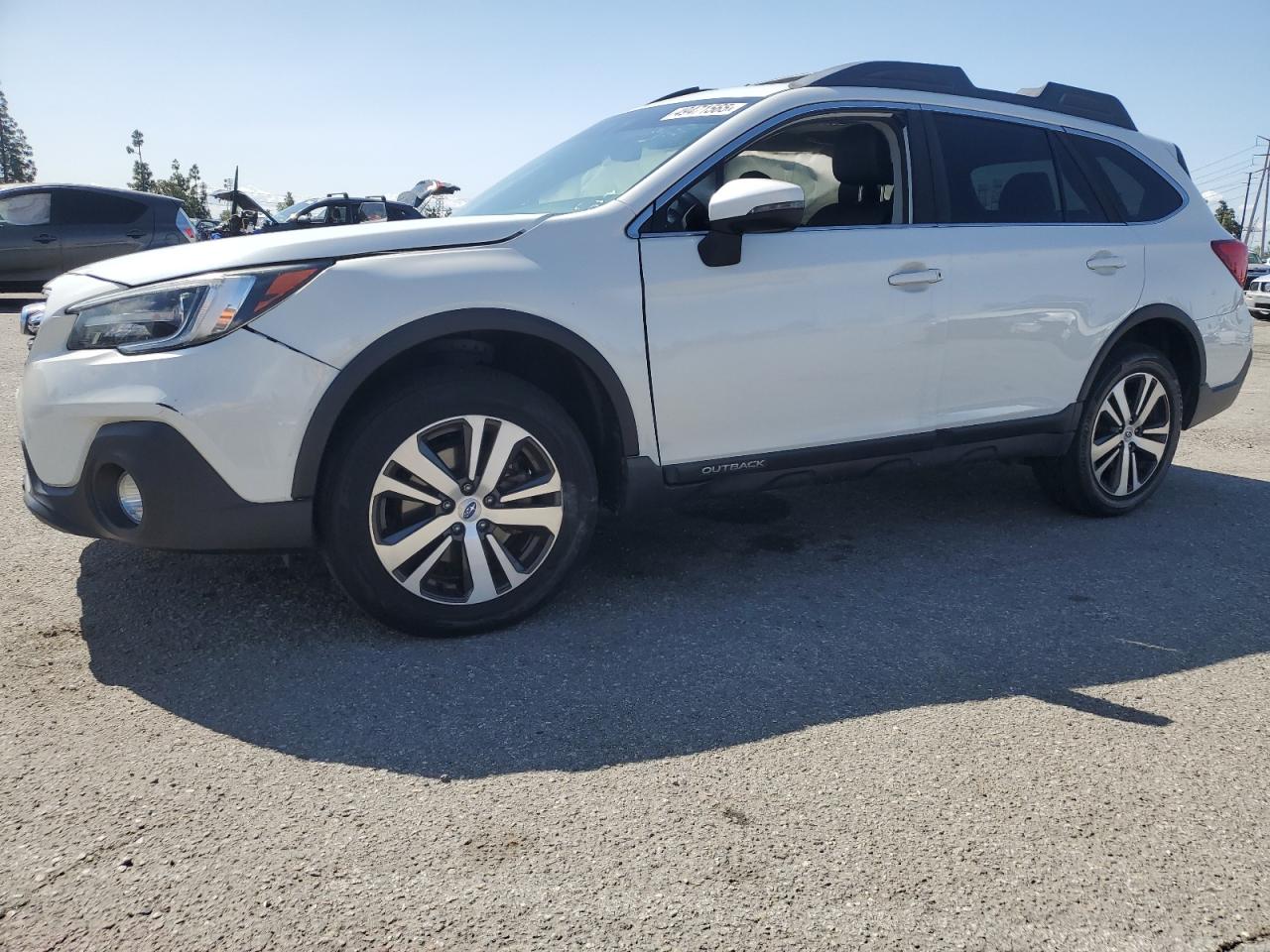 SUBARU OUTBACK 2. 2019