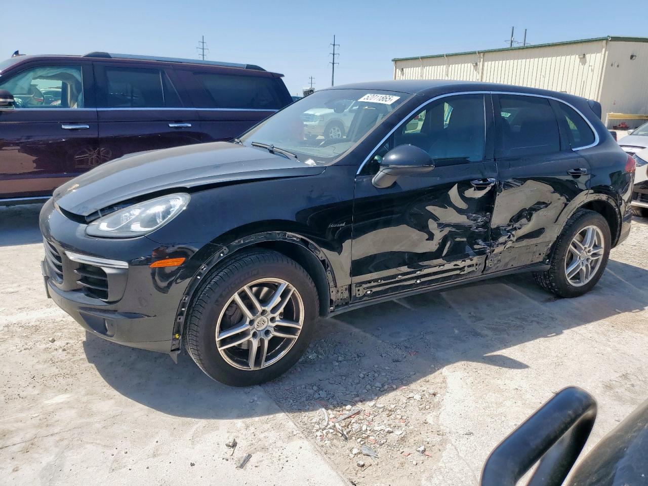 PORSCHE CAYENNE 2015