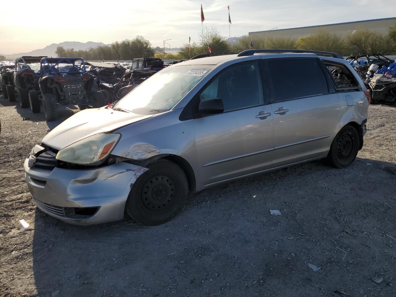 TOYOTA SIENNA CE 2005