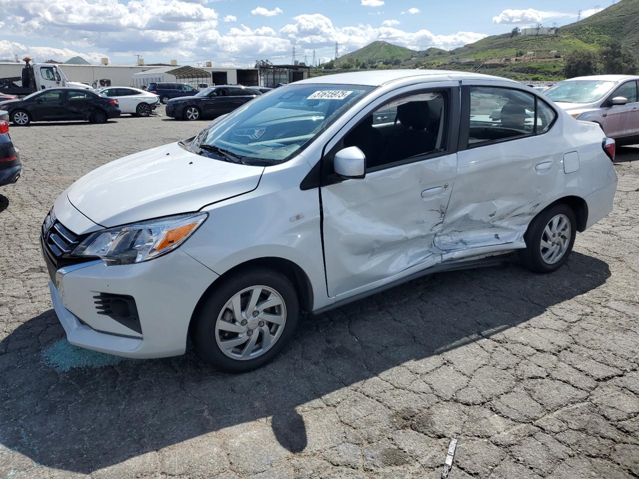 MITSUBISHI MIRAGE G4 2024