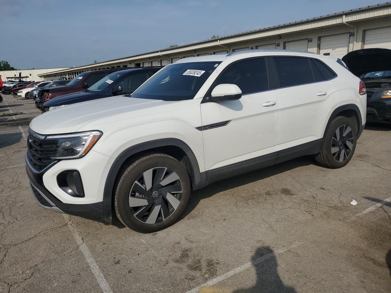 VOLKSWAGEN ATLAS CROS 2024