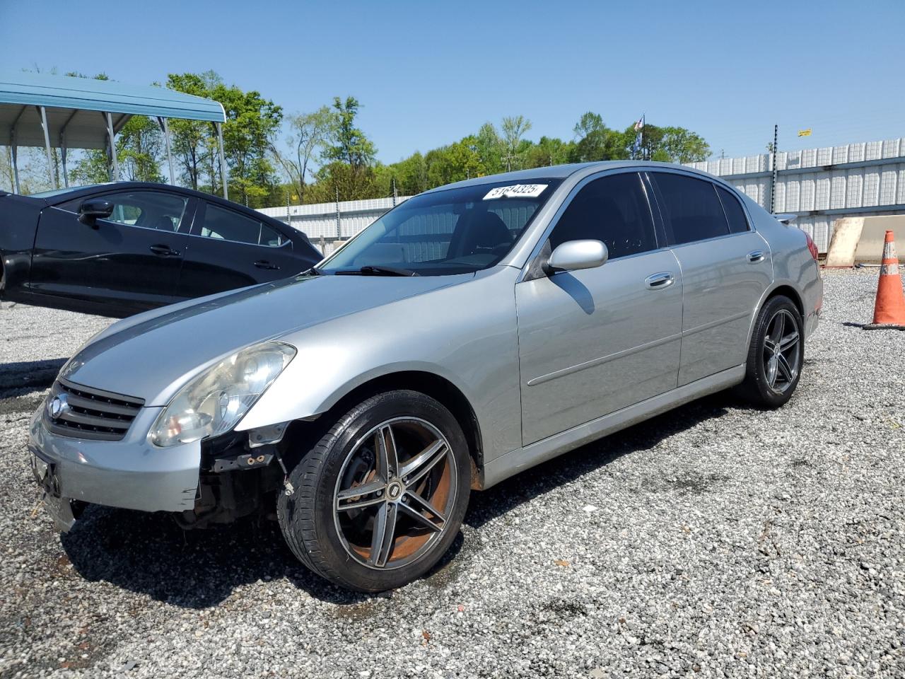 INFINITI G35 2005