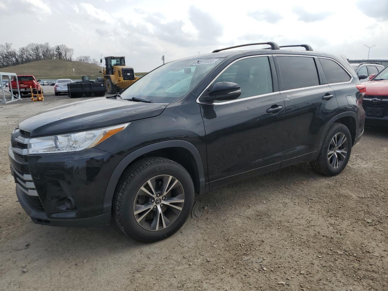TOYOTA HIGHLANDER 2017