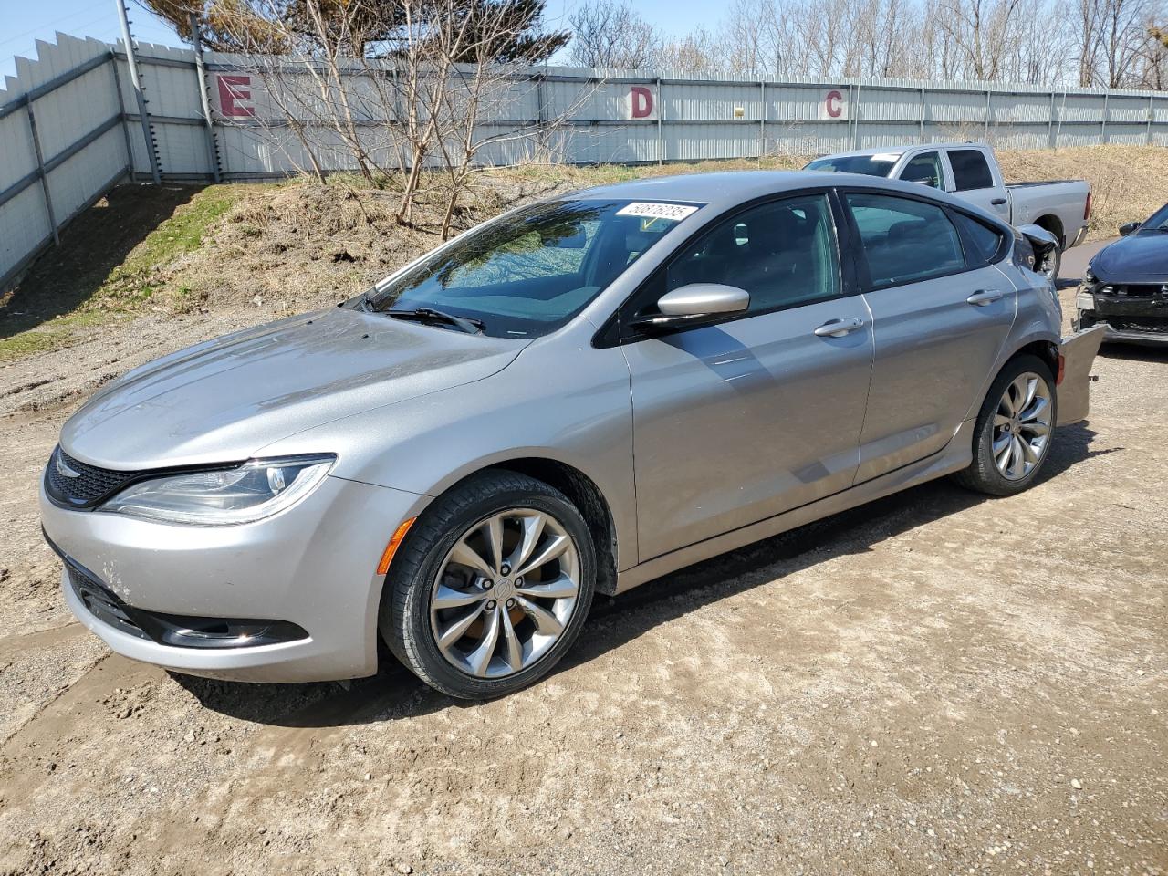CHRYSLER 200 S 2015