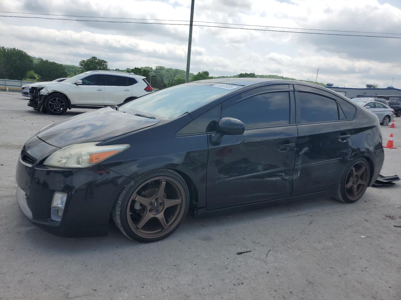 TOYOTA PRIUS 2011