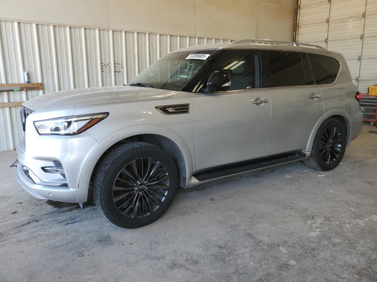 INFINITI QX80 LUXE 2021