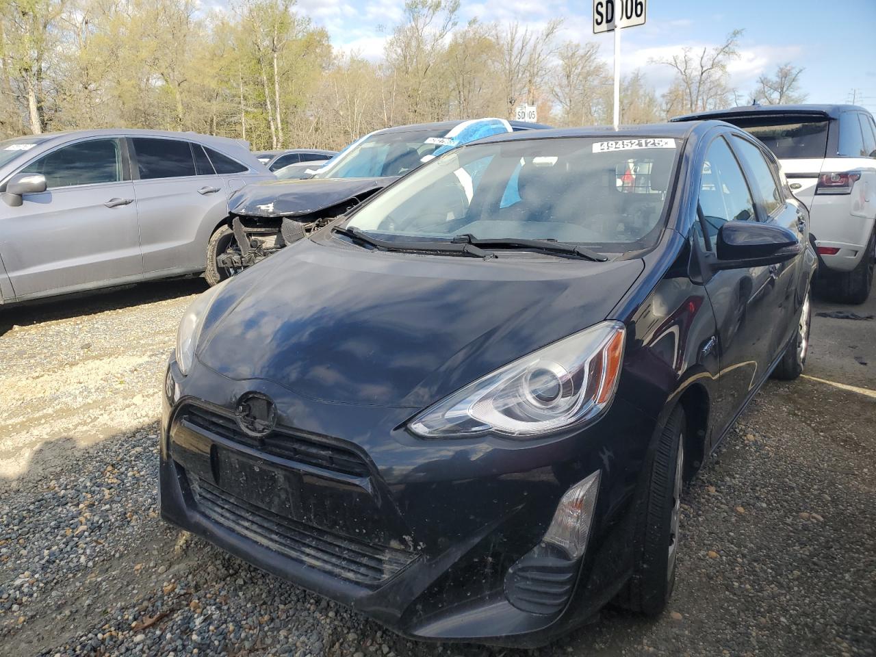 TOYOTA PRIUS C 2016