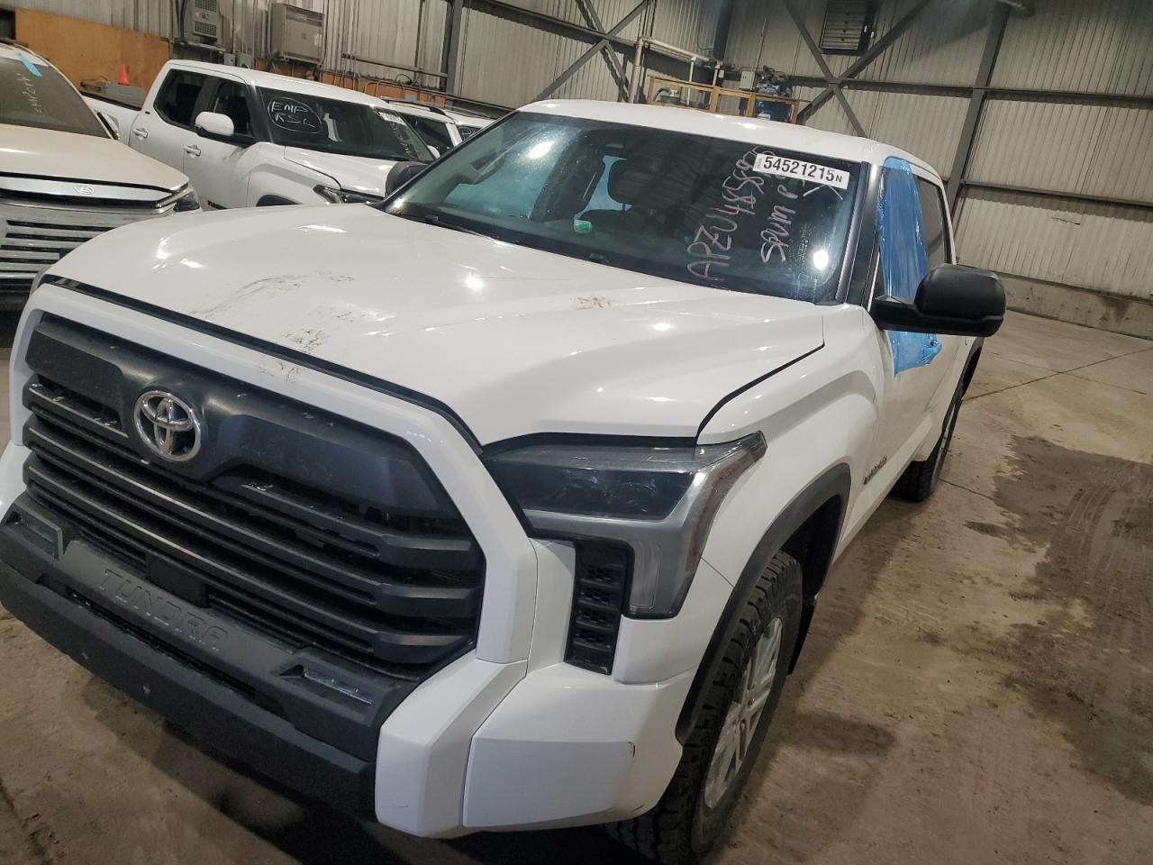 TOYOTA TUNDRA CRE 2024