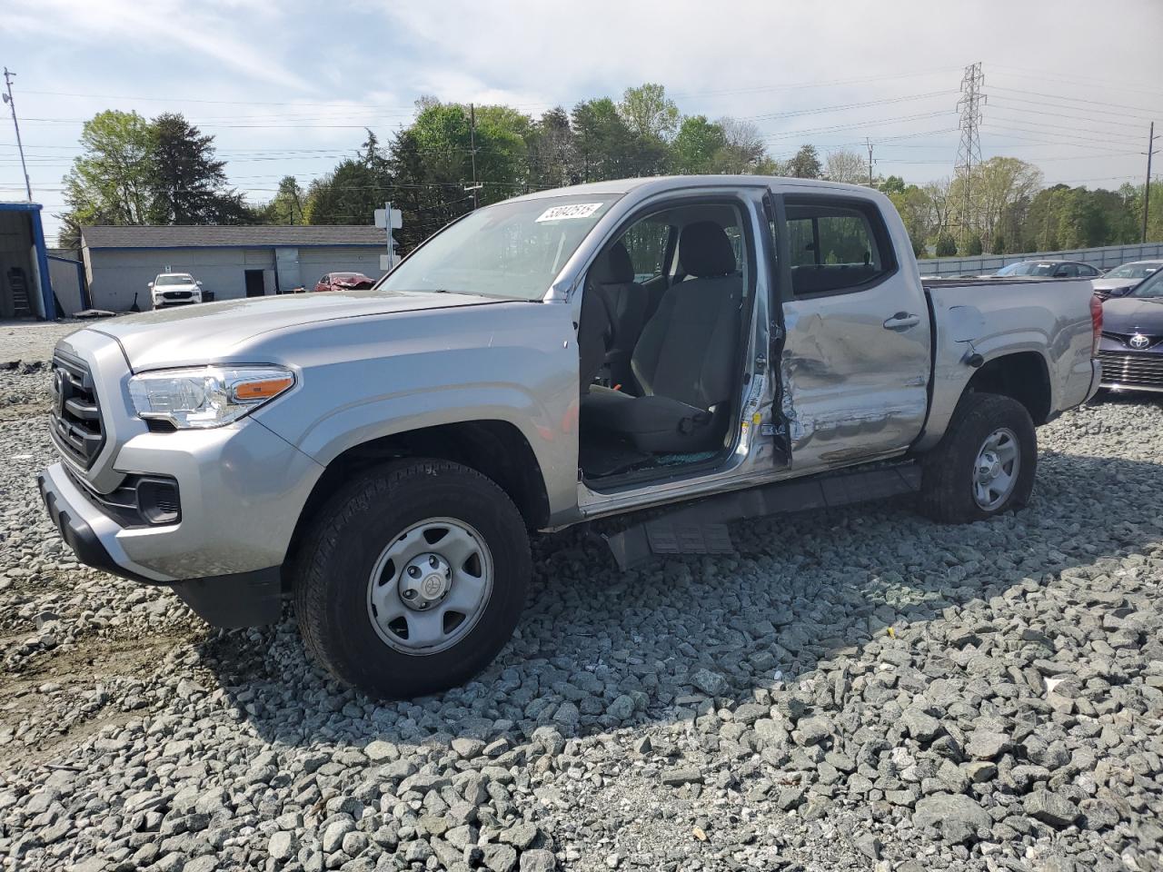 TOYOTA TACOMA 2018