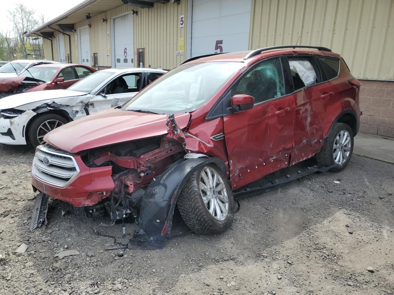 FORD ESCAPE SEL 2019