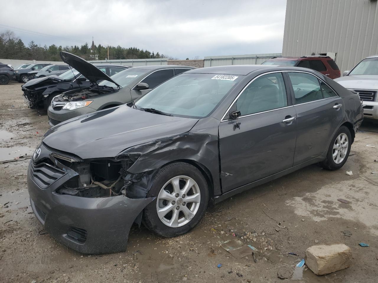 TOYOTA CAMRY BASE 2011