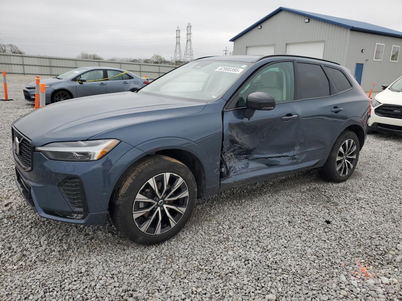 VOLVO XC60 PLUS 2024