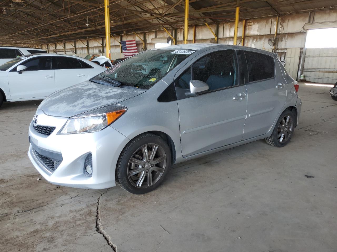 TOYOTA YARIS 2012