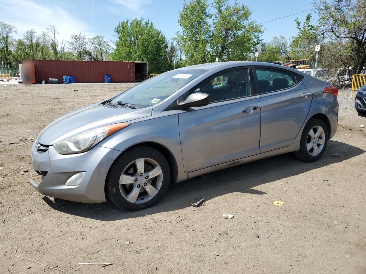 HYUNDAI ELANTRA GL 2012