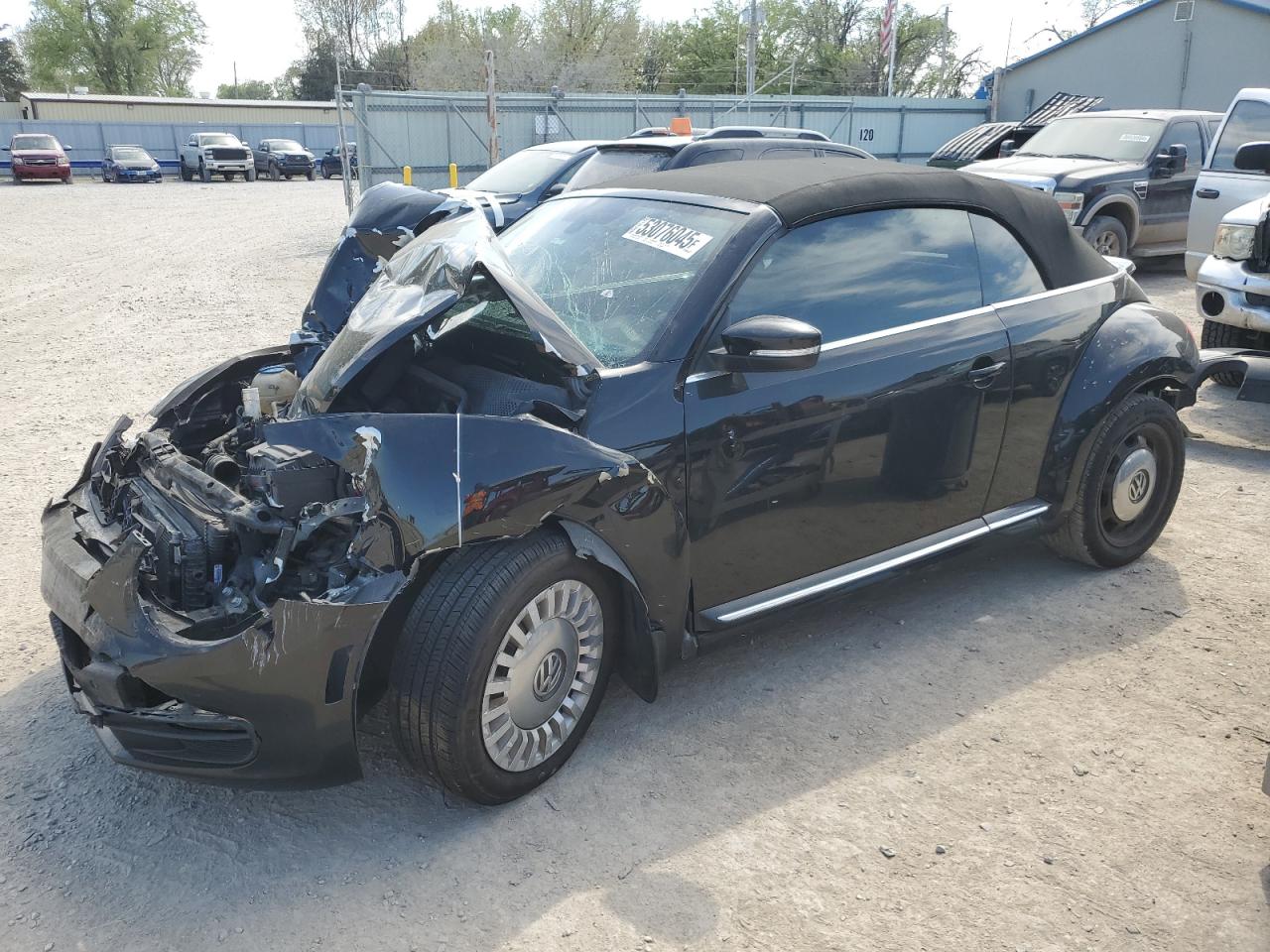 VOLKSWAGEN BEETLE S/S 2016