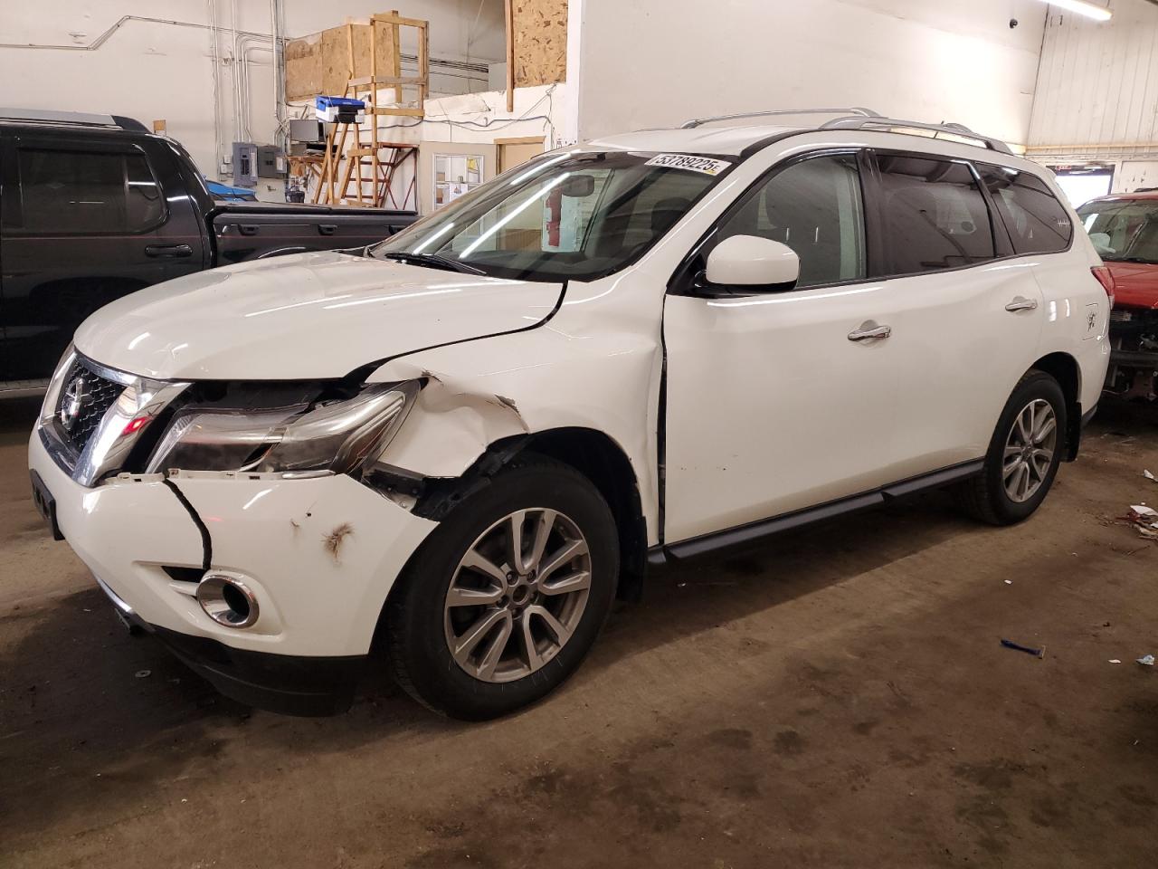 NISSAN PATHFINDER 2015
