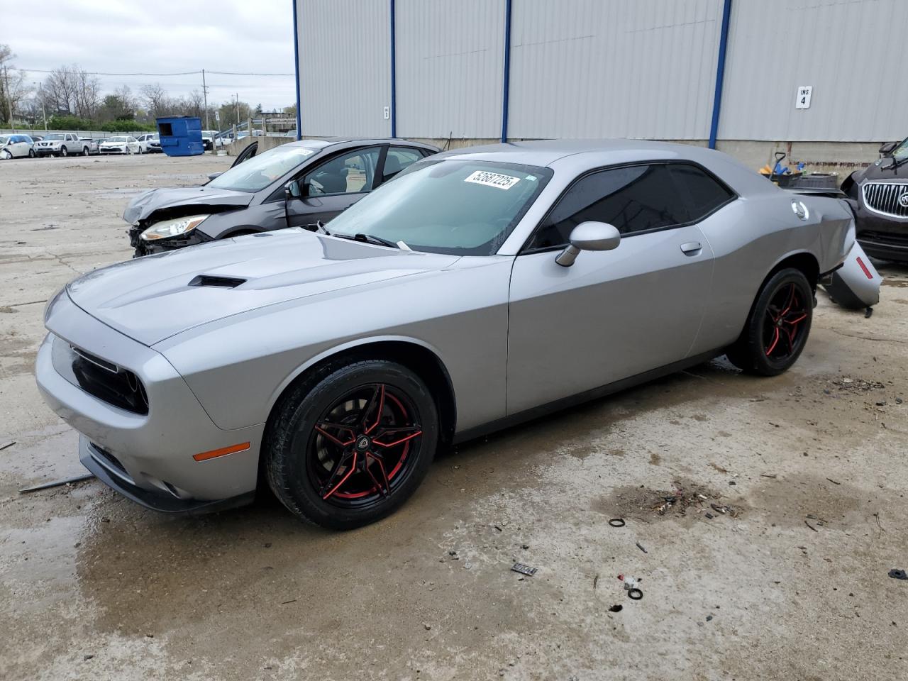 DODGE CHALLENGER 2016